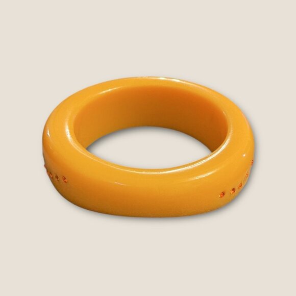 Vintage Lucite Bangle Bracelet With Orange Rhinestones 2.5 Inches Wide Retro Fas - Picture 8 of 8